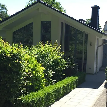 Ferienhaus Am Stadtwald * Ostseebad Kühlungsborn